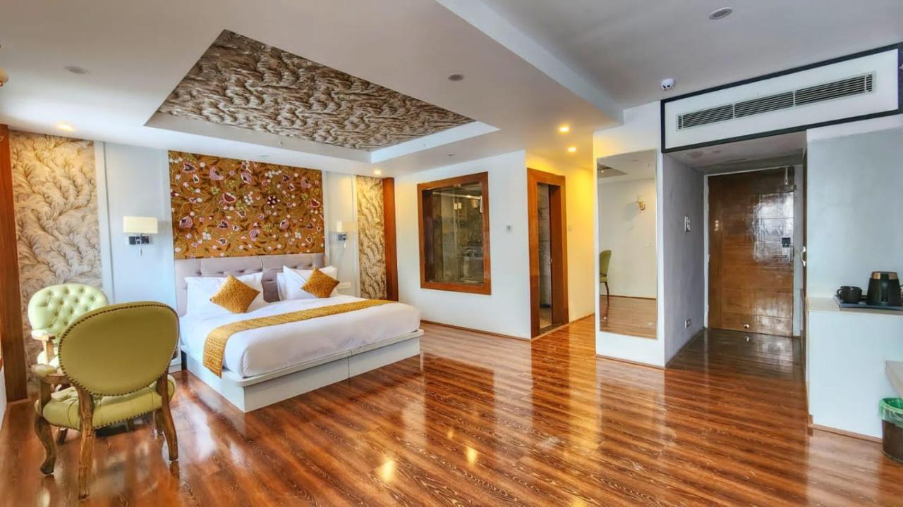 Hotel The Walnut Creek Pahalgām Exteriér fotografie